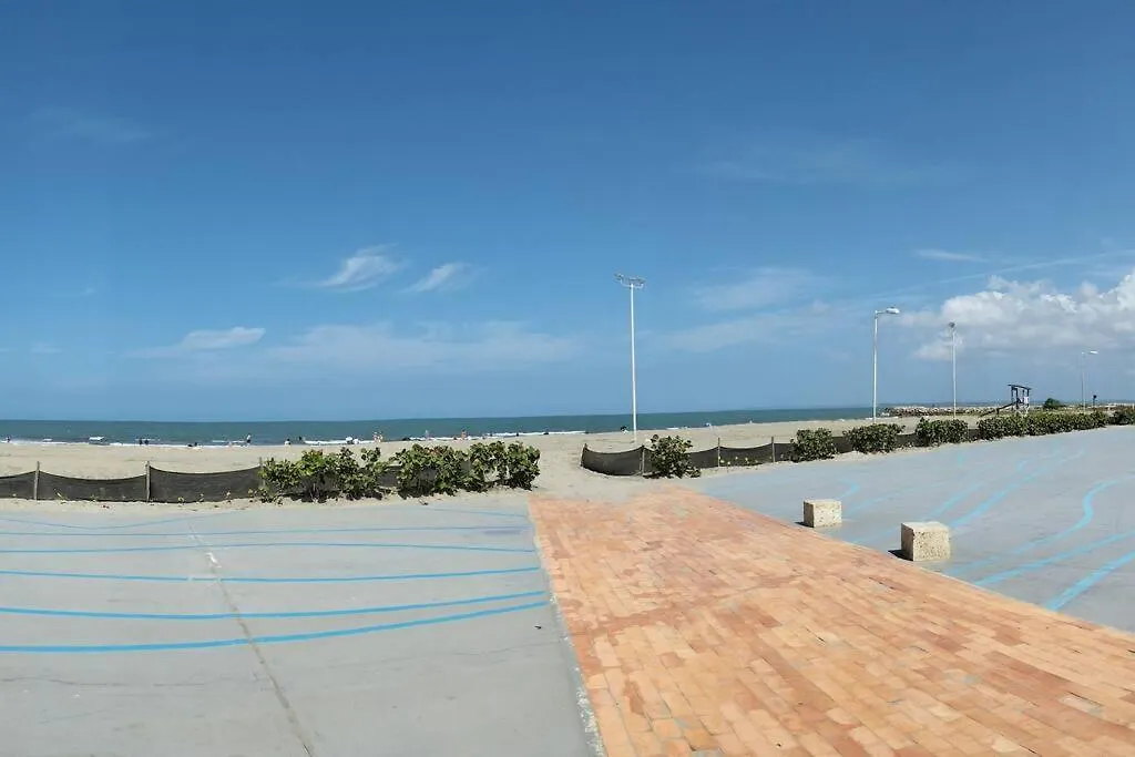 Apartamento En Cartagena Cerca Al Aeropuerto Y Playa Apartment
