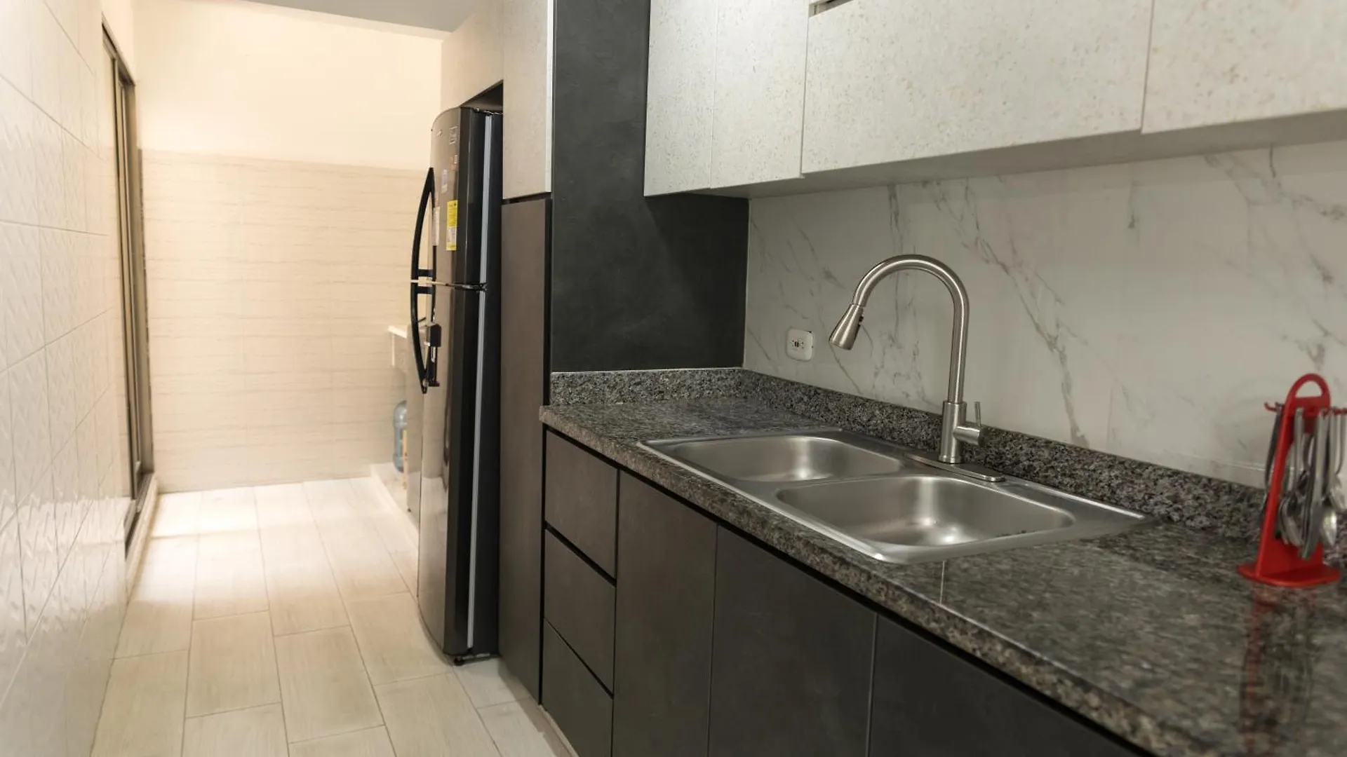Apartamento En Cartagena Cerca Al Aeropuerto Y Playa